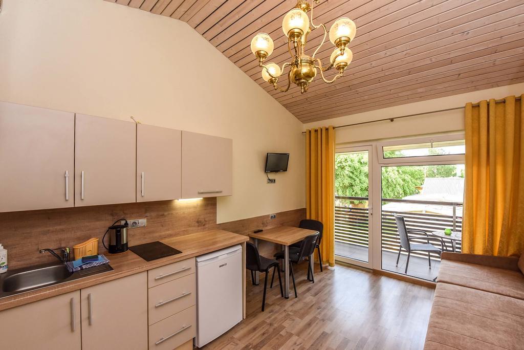 Apartamentai Trys Pusys Šventoji Exterior foto